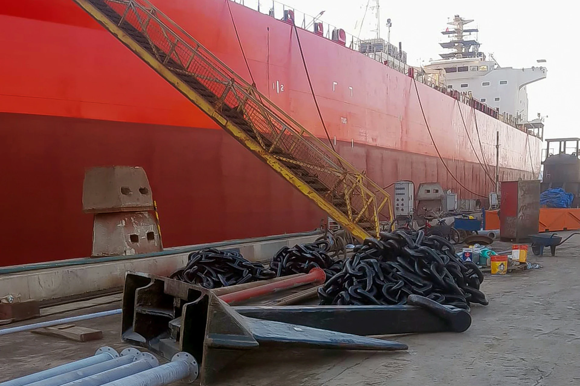 urgent anchor and chain delivery yalova shipyard